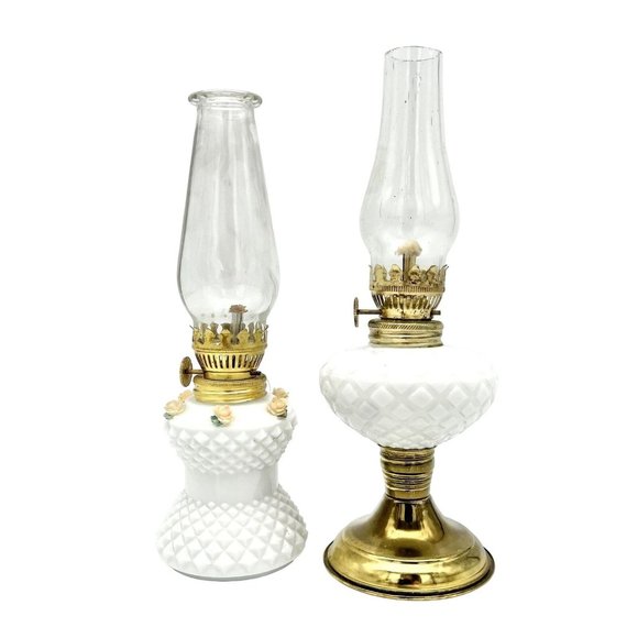 Set of 2 Mini Vintage Oil Lamps 8.5 x 3 9 x 3 Brass and White Milk Glass - Picture 3 of 11